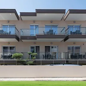 Apartment Crist Luxury, Nea Poteidaia